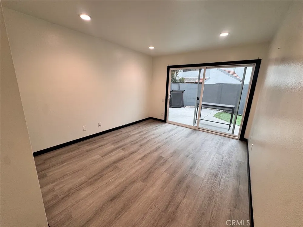 1159 Tivoli Simi Valley, CA 93065