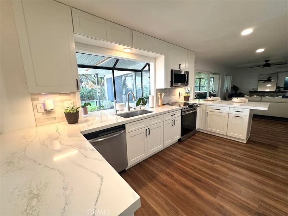203 Tanforan Diamond Bar, CA 91765