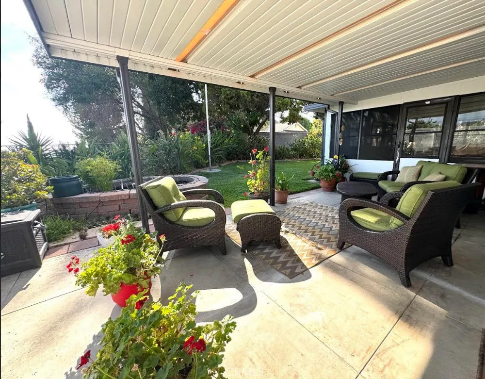 203 Tanforan Diamond Bar, CA 91765