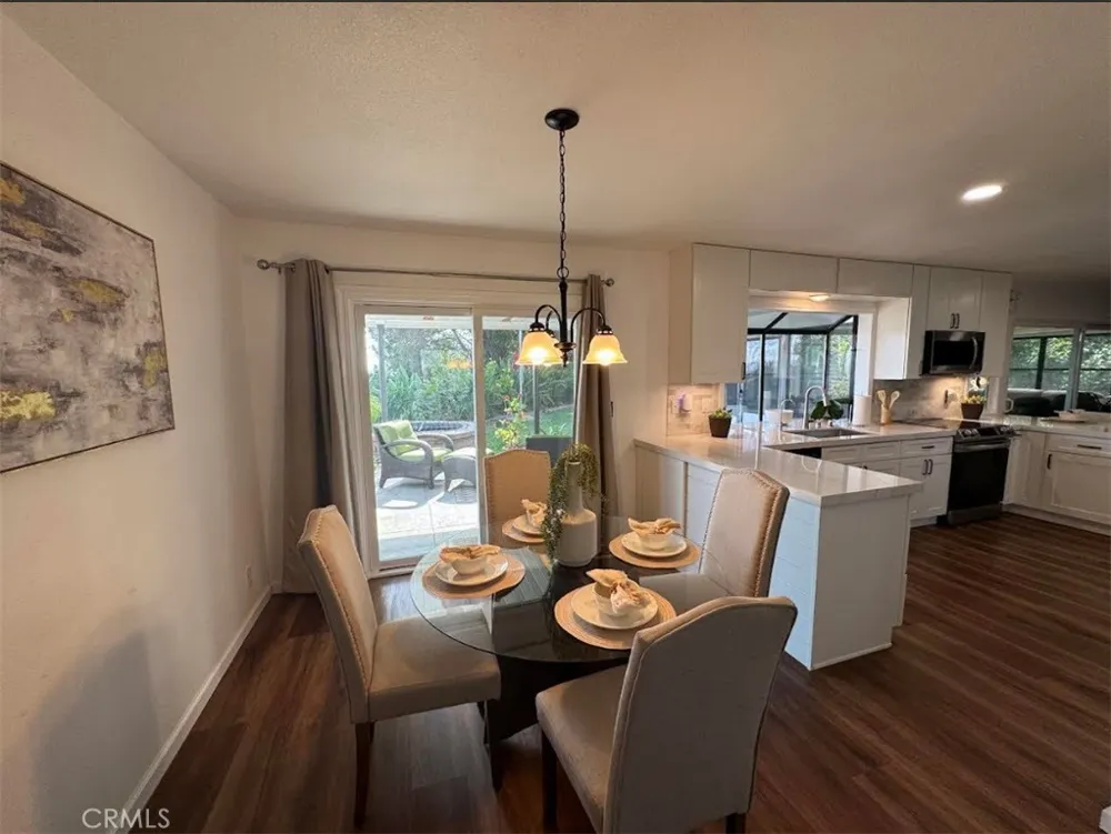 203 Tanforan Diamond Bar, CA 91765