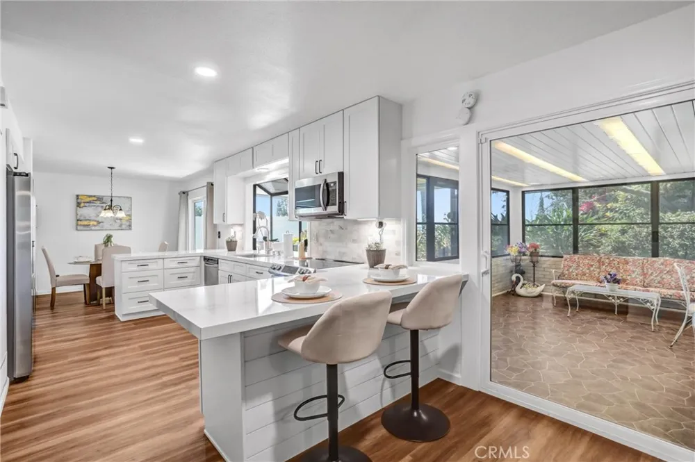 203 Tanforan Diamond Bar, CA 91765