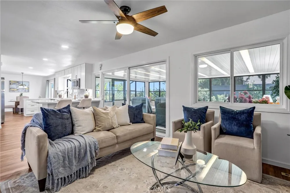 203 Tanforan Diamond Bar, CA 91765