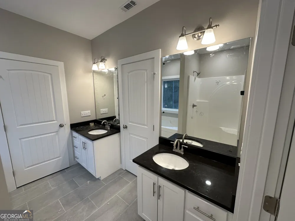 113 Sidetrack CIR Comer, GA 30629