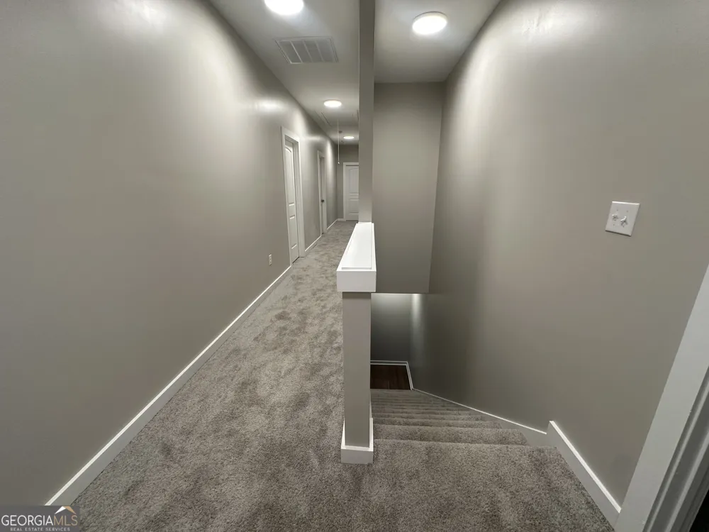 113 Sidetrack CIR Comer, GA 30629
