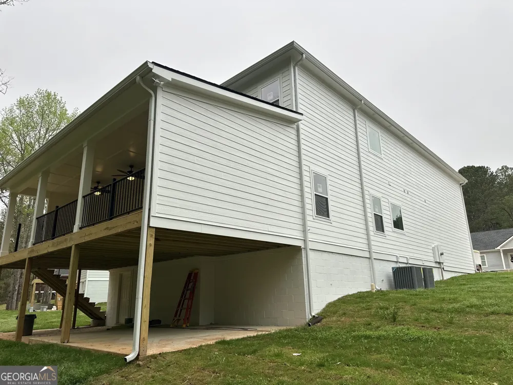 113 Sidetrack CIR Comer, GA 30629