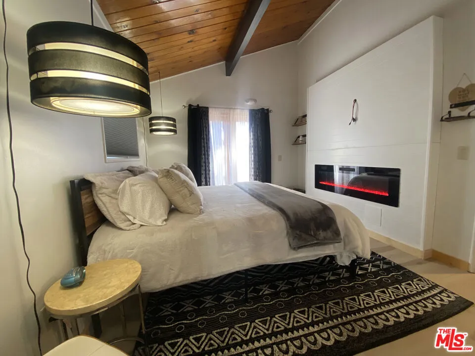972 Pinon Lane Big Bear City, CA 92314