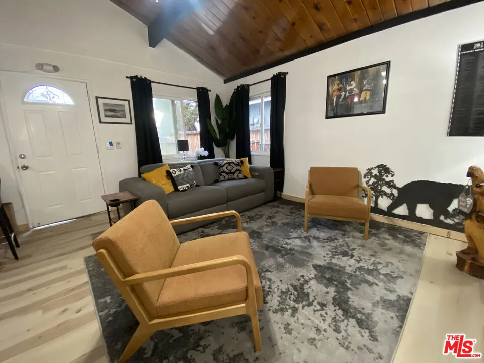 972 Pinon Lane Big Bear City, CA 92314