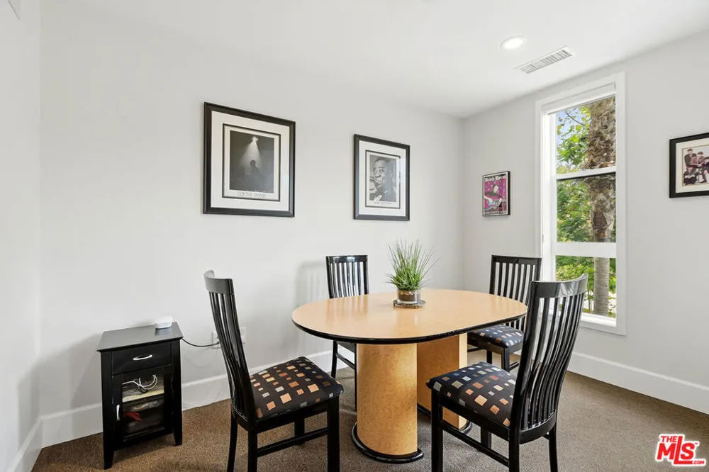 12775 Bluff Creek Drive #1 Los Angeles, CA 90094
