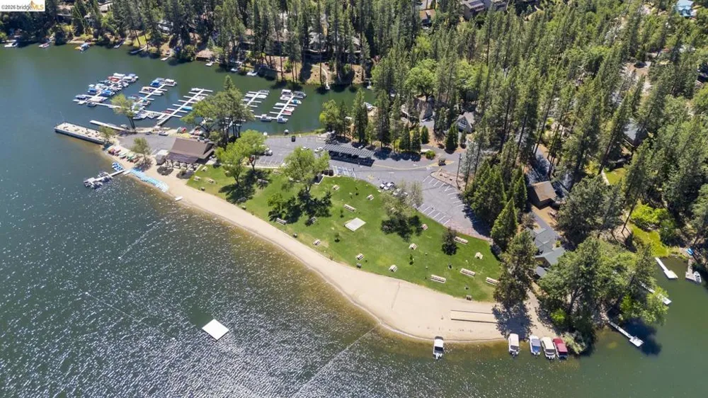20790 Ferretti Rd Groveland, CA 95321