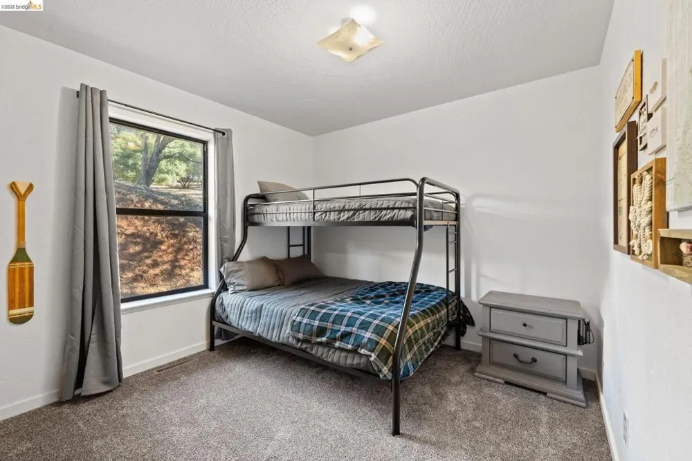 20790 Ferretti Rd Groveland, CA 95321