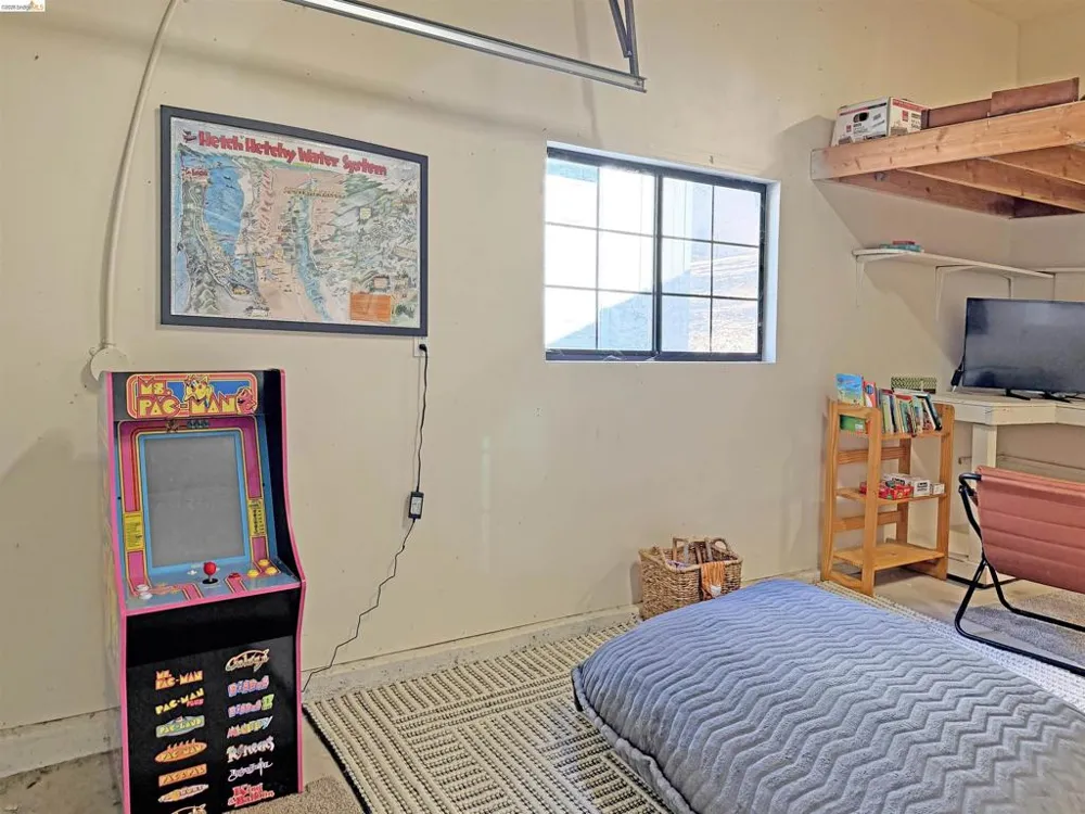 20790 Ferretti Rd Groveland, CA 95321