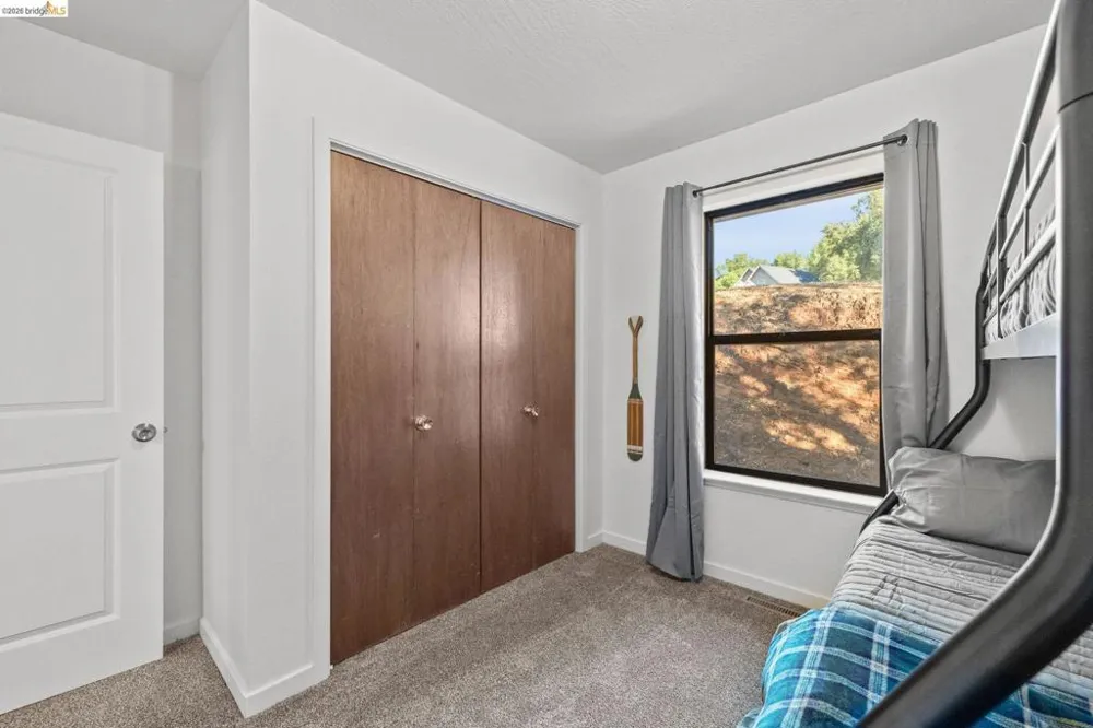 20790 Ferretti Rd Groveland, CA 95321