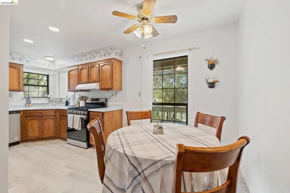 20790 Ferretti Rd Groveland, CA 95321