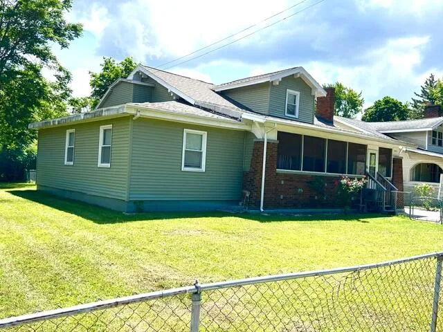 2216 Peck Street Muskegon Heights, MI 49444