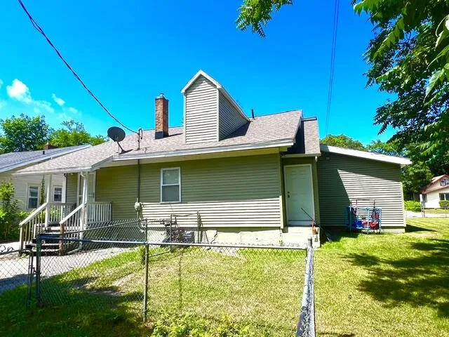 2216 Peck Street Muskegon Heights, MI 49444