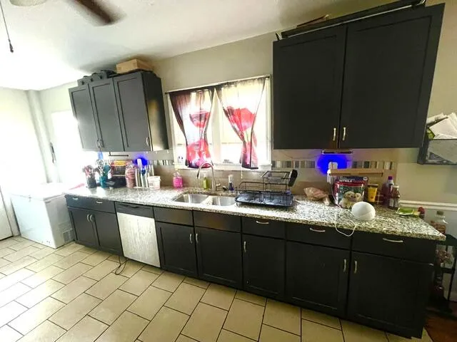 2216 Peck Street Muskegon Heights, MI 49444