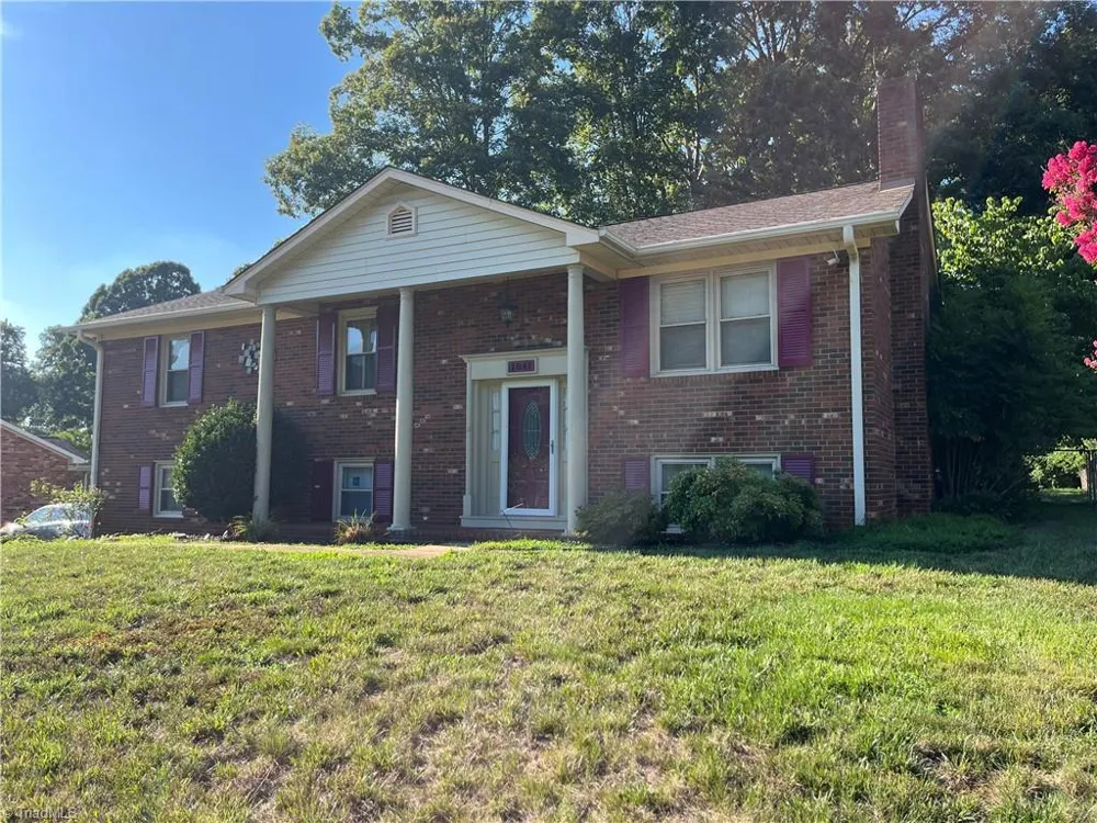 1041 Canyon Drive Rural Hall, NC 27045