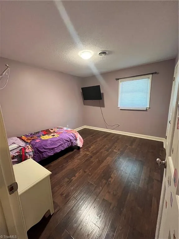 1041 Canyon Drive Rural Hall, NC 27045