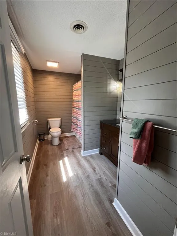 1041 Canyon Drive Rural Hall, NC 27045