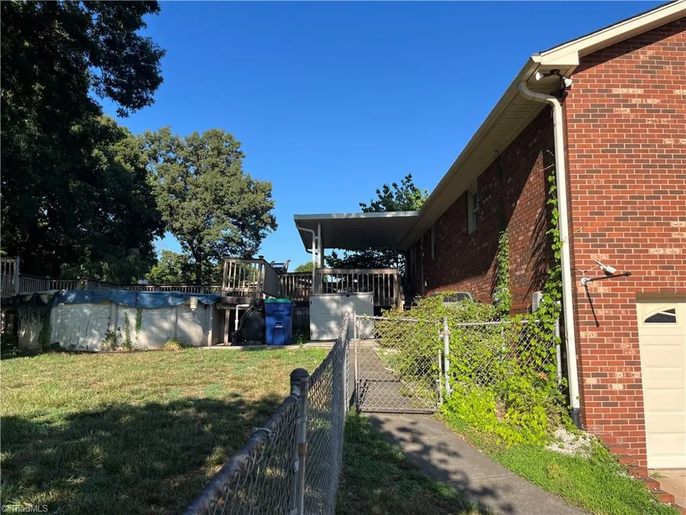 1041 Canyon Drive Rural Hall, NC 27045
