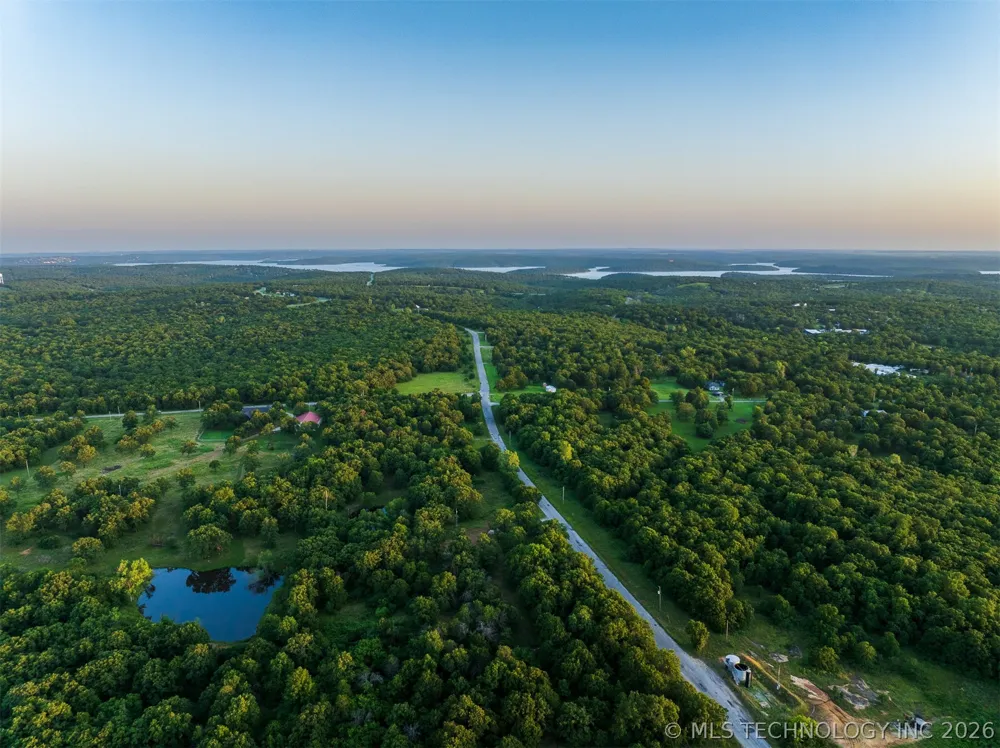 2 Ranch Land Road Skiatook, OK 74070