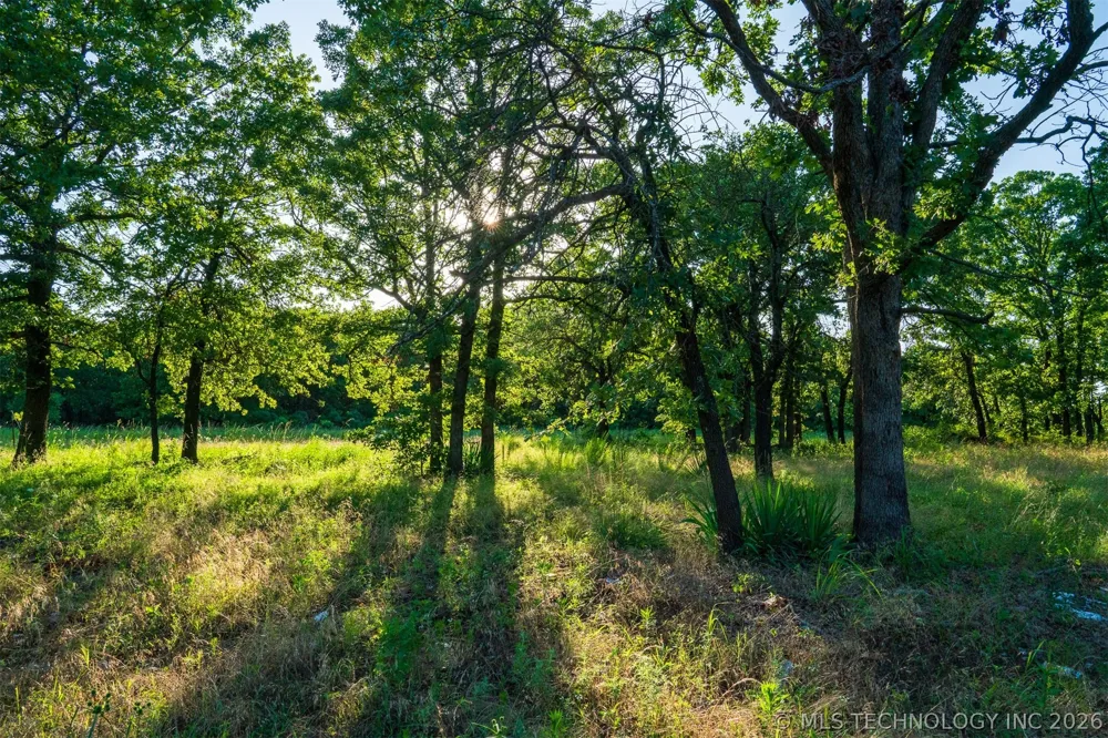 2 Ranch Land Road Skiatook, OK 74070