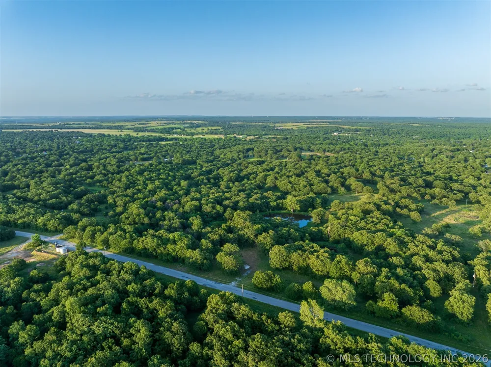 2 Ranch Land Road Skiatook, OK 74070