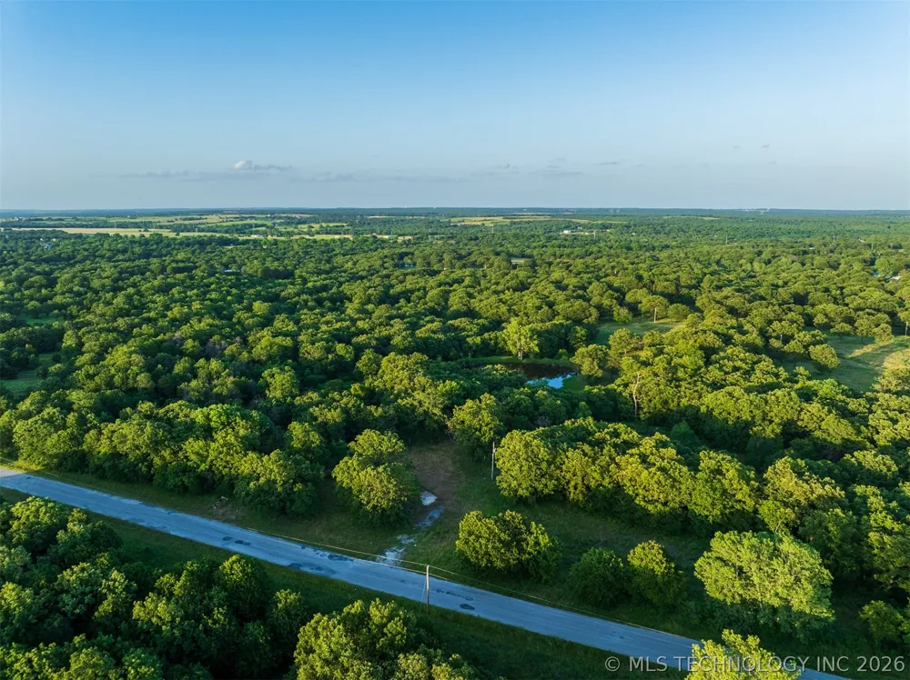 2 Ranch Land Road Skiatook, OK 74070