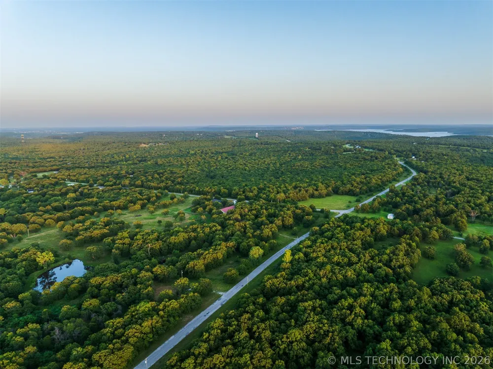 2 Ranch Land Road Skiatook, OK 74070