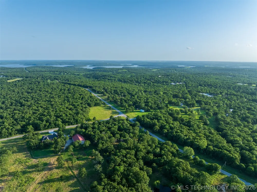 2 Ranch Land Road Skiatook, OK 74070