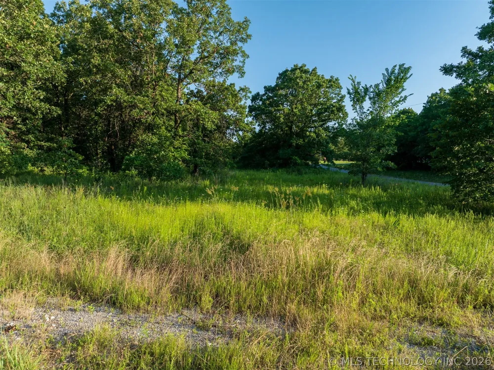 2 Ranch Land Road Skiatook, OK 74070