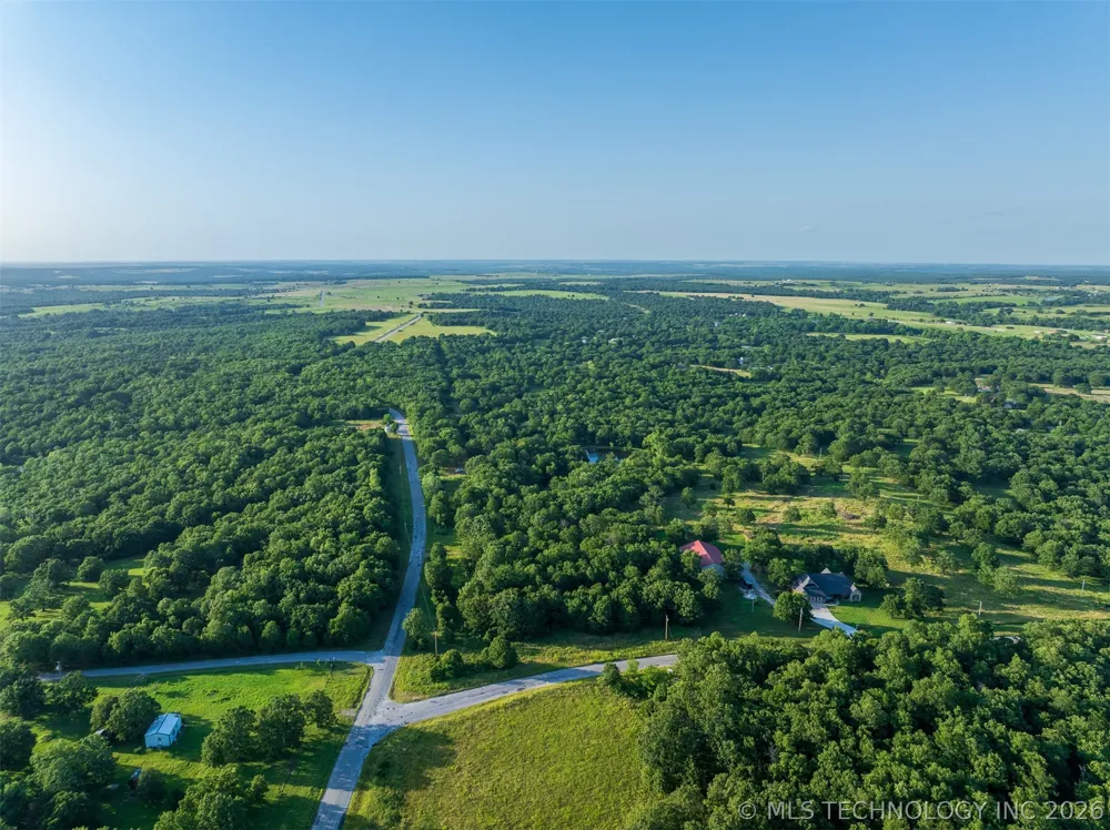 2 Ranch Land Road Skiatook, OK 74070