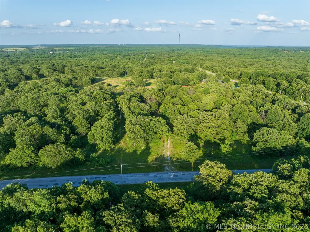 2 Ranch Land Road Skiatook, OK 74070