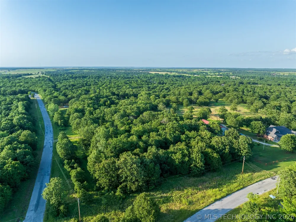 2 Ranch Land Road Skiatook, OK 74070