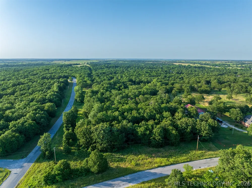 2 Ranch Land Road Skiatook, OK 74070