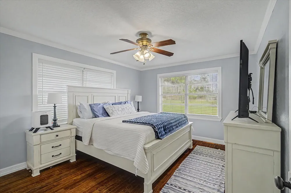106 Mahan Street Richwood, TX 77531
