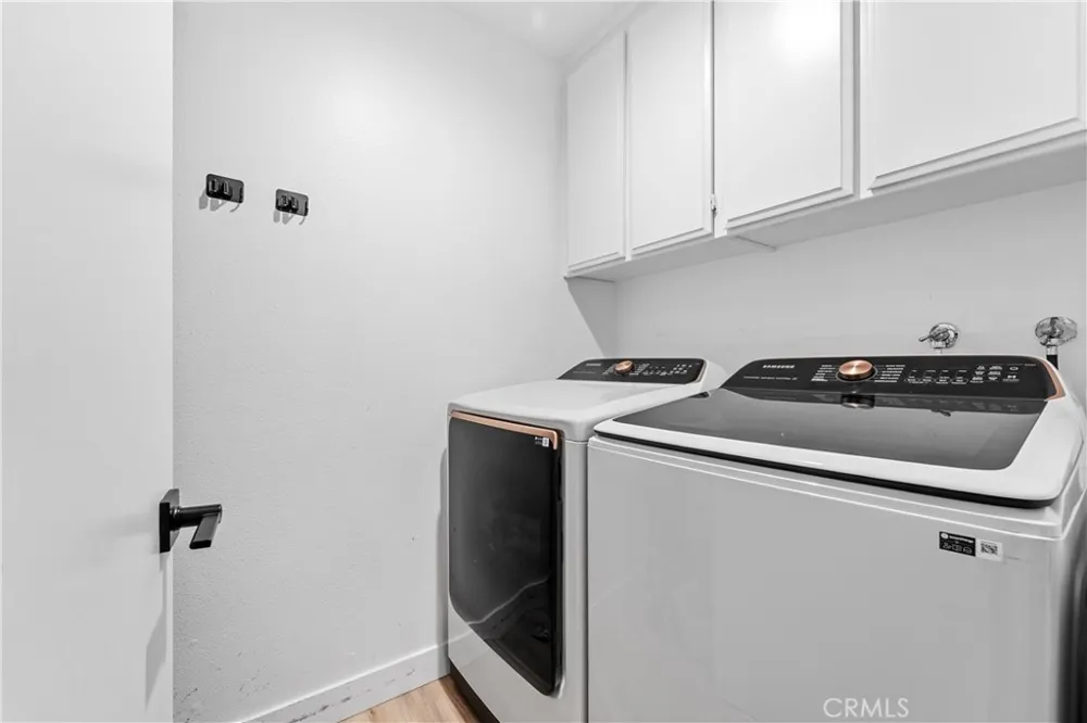 5325 Lindley Avenue #106 Tarzana, CA 91356