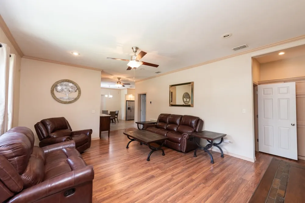 7 River Street Prairie Lea, TX 78661