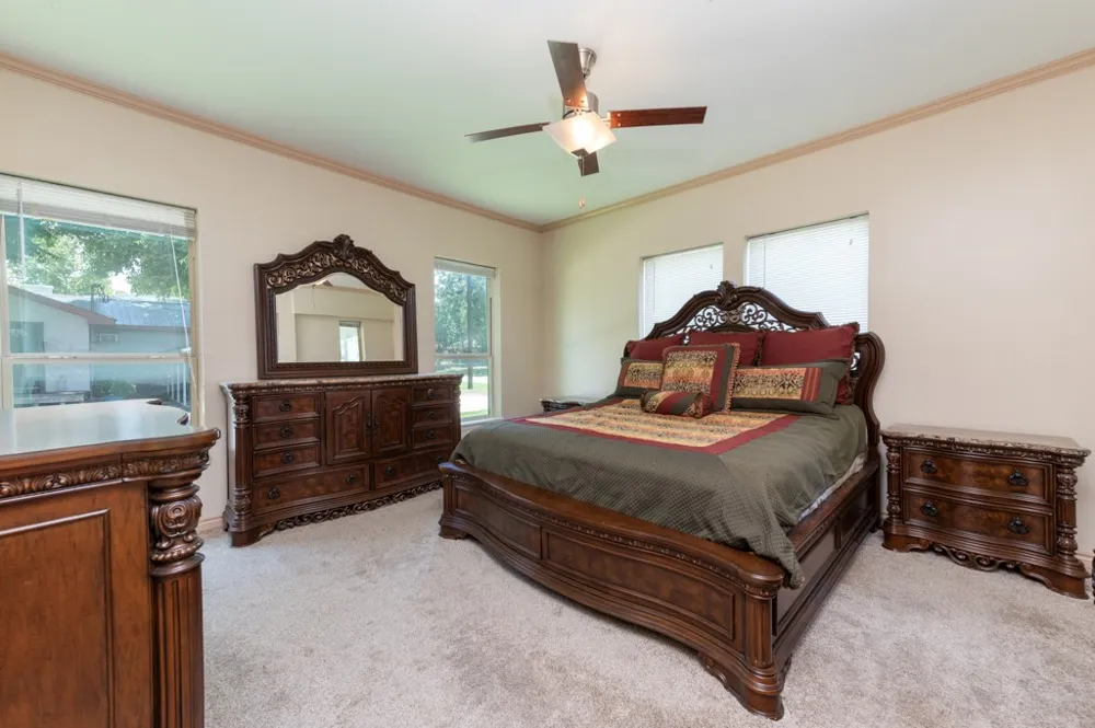 7 River Street Prairie Lea, TX 78661