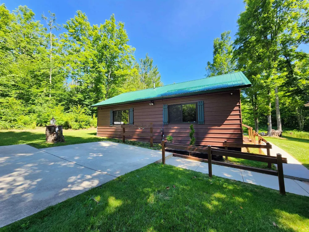 9817 Montrose Drive Mancelona Township, MI 49659
