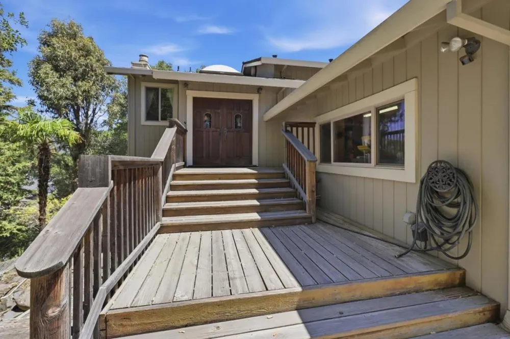 17200 Copper Hill Drive Morgan Hill, CA 95037