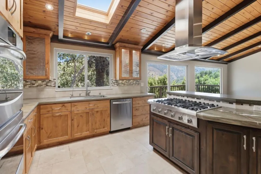17200 Copper Hill Drive Morgan Hill, CA 95037
