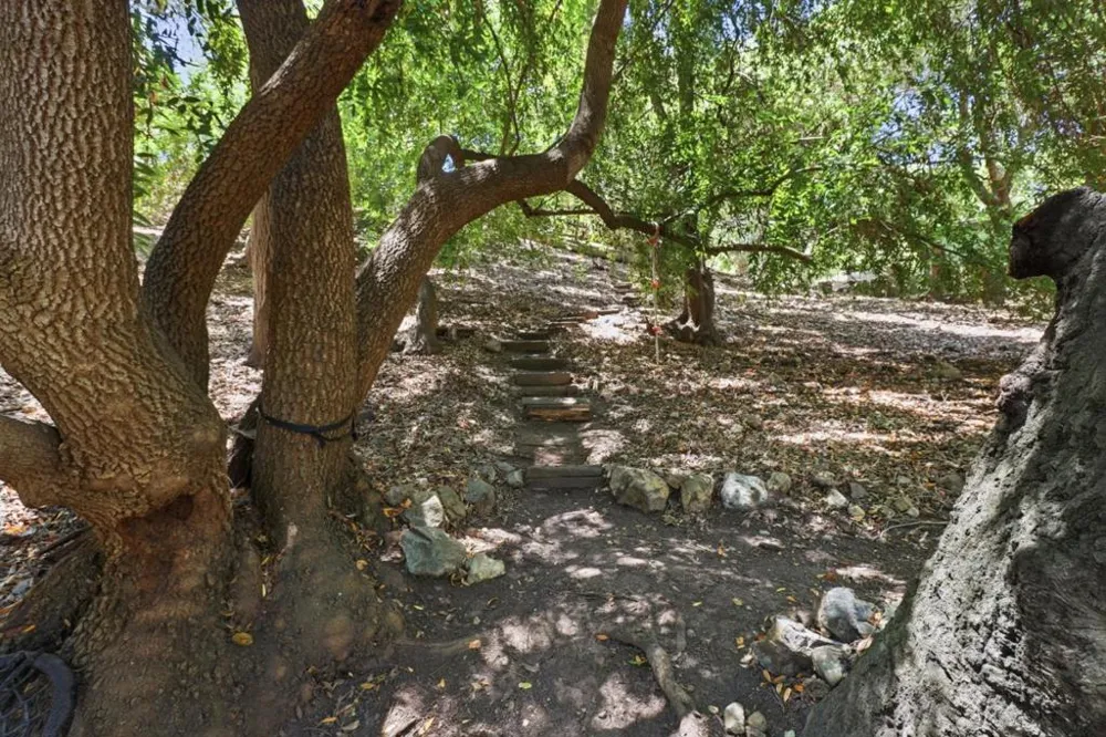 17200 Copper Hill Drive Morgan Hill, CA 95037
