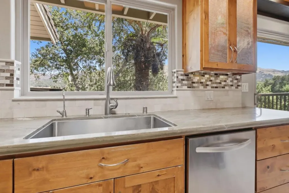 17200 Copper Hill Drive Morgan Hill, CA 95037