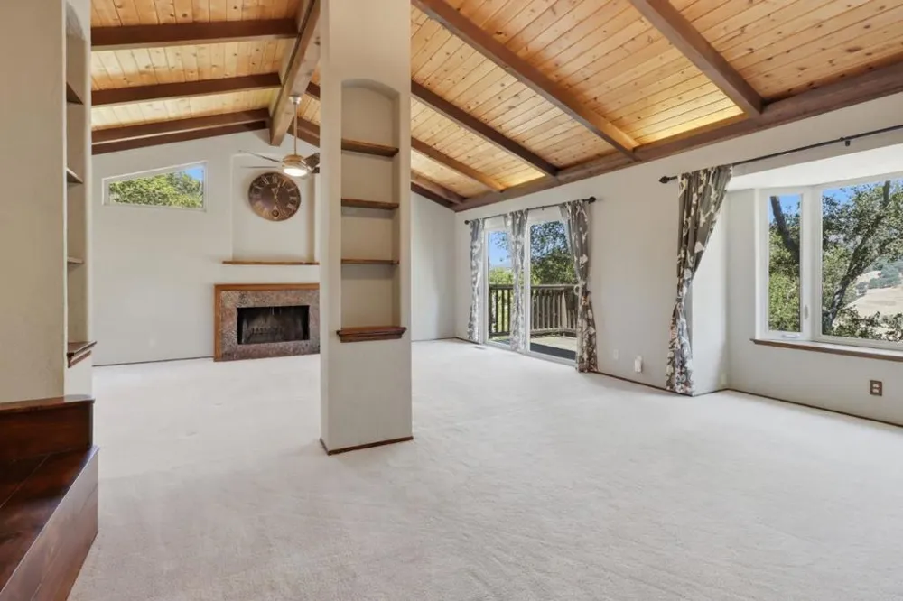 17200 Copper Hill Drive Morgan Hill, CA 95037