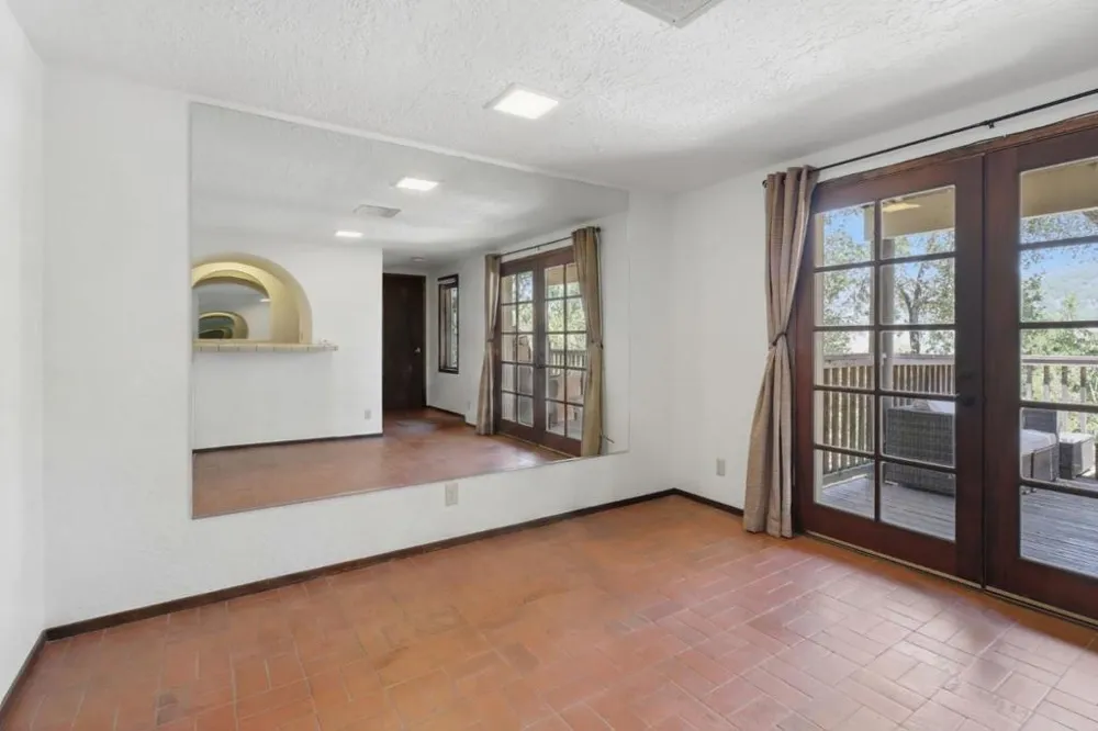 17200 Copper Hill Drive Morgan Hill, CA 95037