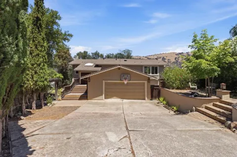 17200 Copper Hill Drive