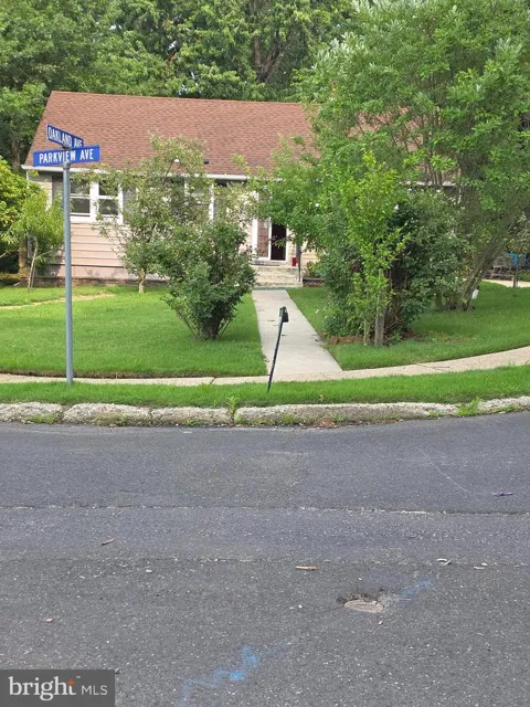 101 PARKVIEW AVENUE