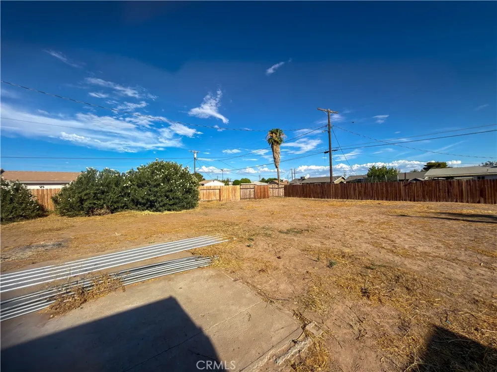 724 E Michigan Avenue Blythe, CA 92225