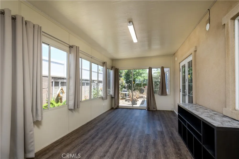 5901 Los Encinos Buena Park, CA 90620